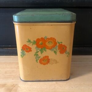 Vintage Retro Orange and Green tin